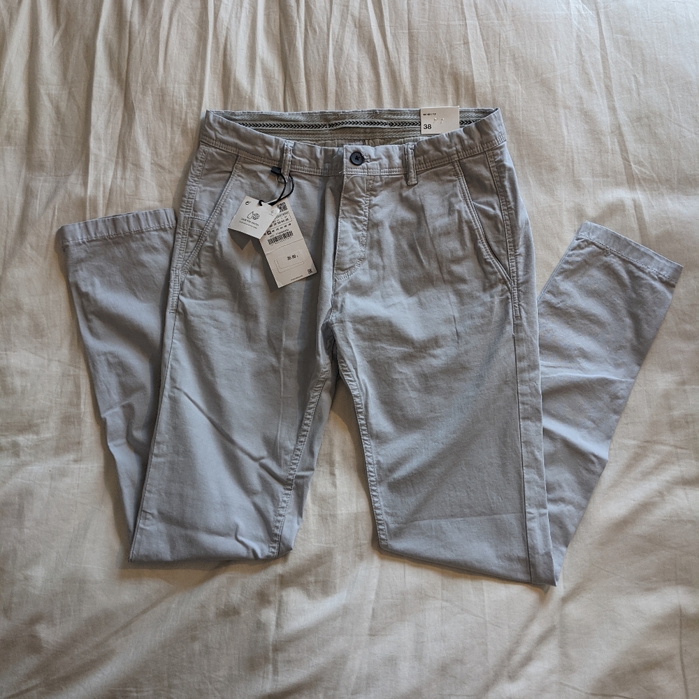 NWT Zara Chinos